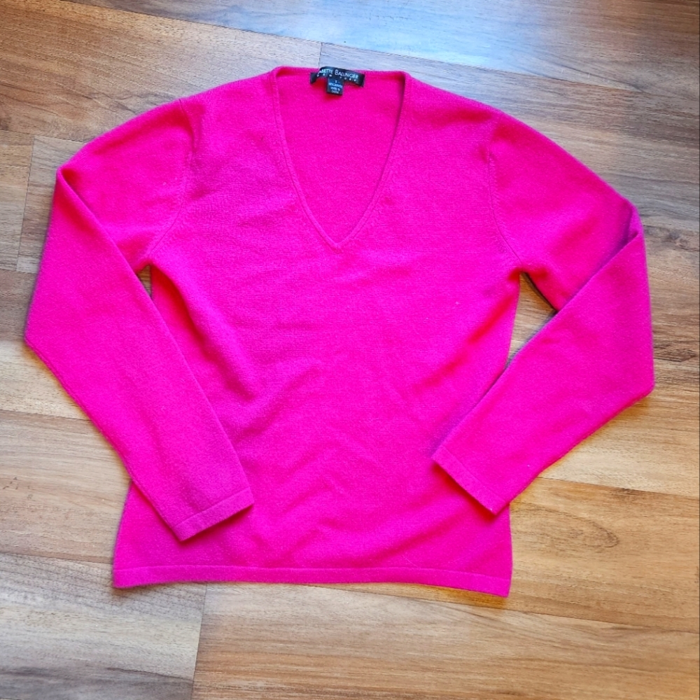 100% Cashmere Vintage Sweater in Hot Pink